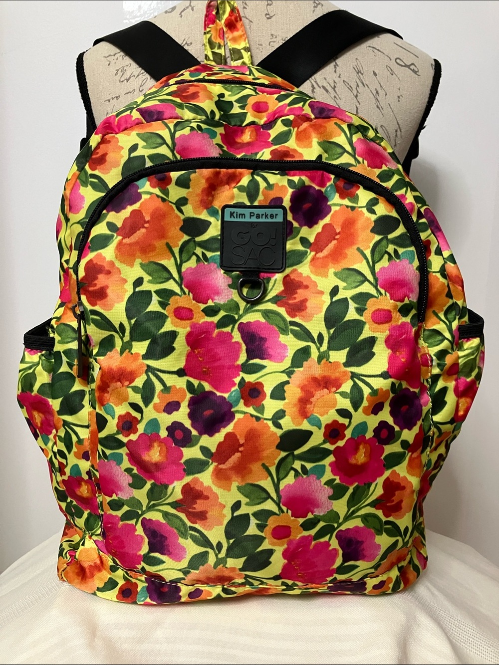 Kim Parker for GO! Sac Nylon Backpack Floral Garden Print